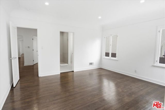 1153 Hi Point Street, Los Angeles, CA 90035