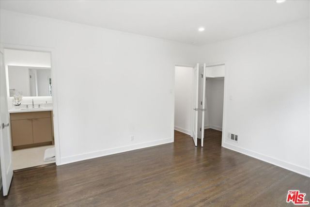1153 Hi Point Street, Los Angeles, CA 90035