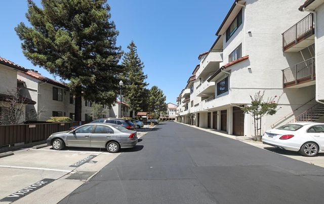 22135 Sevilla Road 47, Hayward, CA 94541