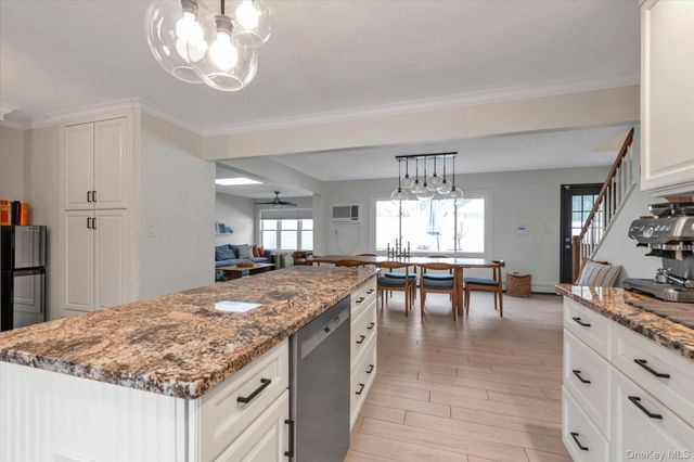 49 Downhill Lane, Wantagh, NY 11793