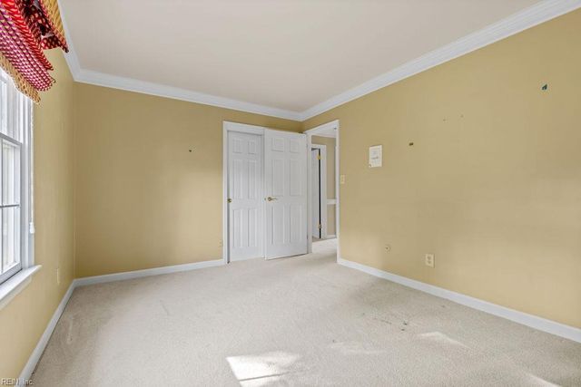 3012 Golden Hind RD, Chesapeake, VA 23321