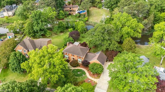 3012 Golden Hind RD, Chesapeake, VA 23321