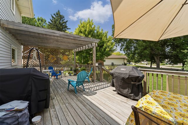 1010 SE 8th Street, Ankeny, IA 50021