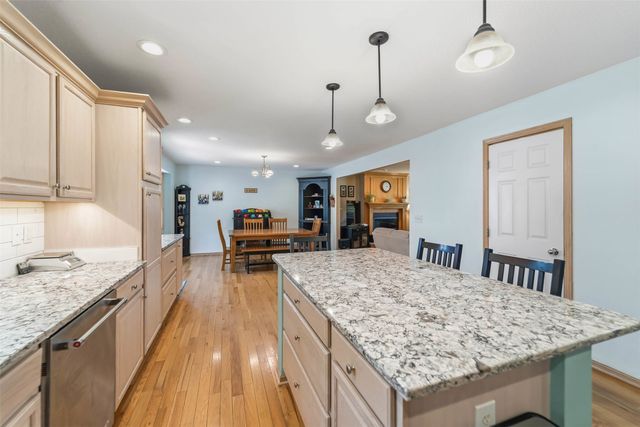1010 SE 8th Street, Ankeny, IA 50021