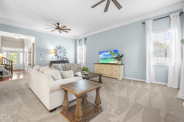89 Chatsworth Lane, Clayton, NC 27527
