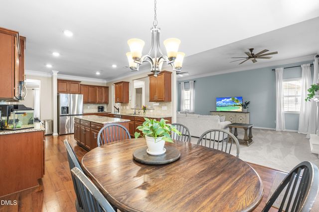 89 Chatsworth Lane, Clayton, NC 27527