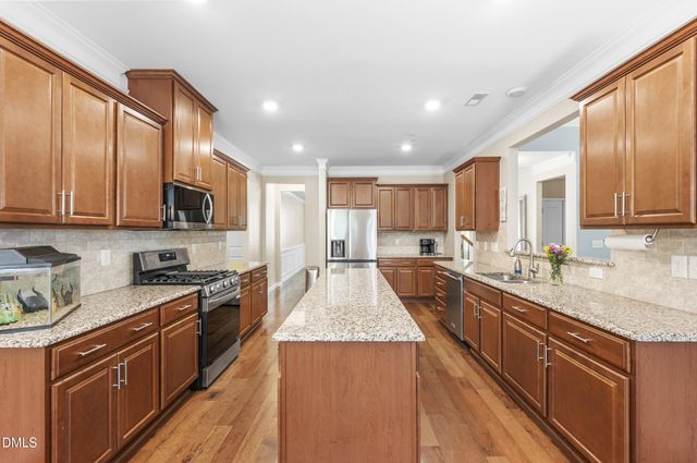 89 Chatsworth Lane, Clayton, NC 27527