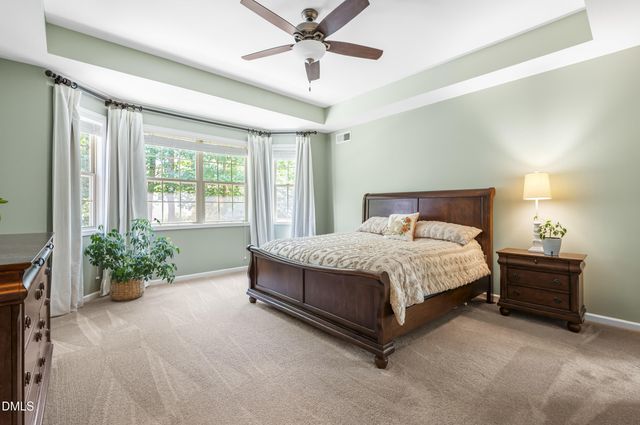 89 Chatsworth Lane, Clayton, NC 27527