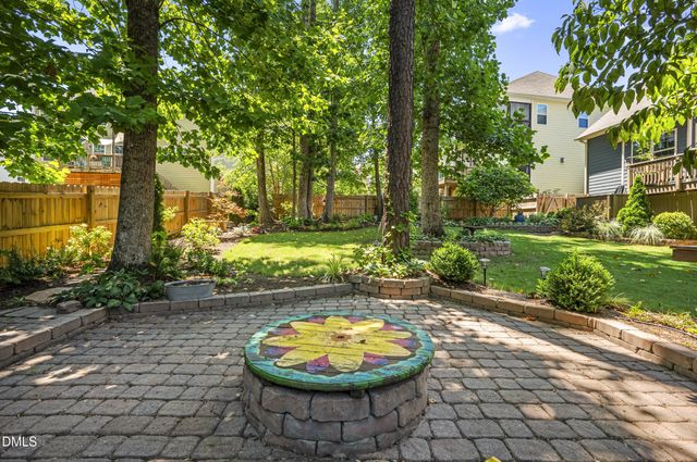 89 Chatsworth Lane, Clayton, NC 27527