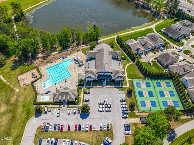89 Chatsworth Lane, Clayton, NC 27527