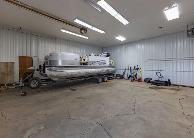 8367 Wolf Road, Colona, IL 61241