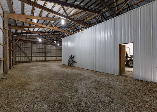 8367 Wolf Road, Colona, IL 61241