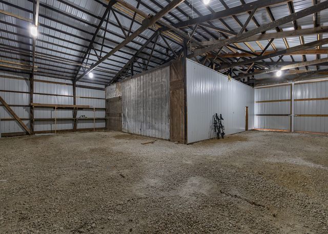 8367 Wolf Road, Colona, IL 61241