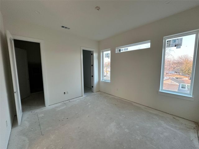 2247 Mail Avenue, Dallas, TX 75235