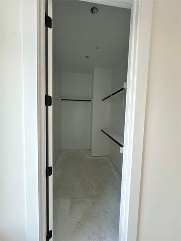 2247 Mail Avenue, Dallas, TX 75235