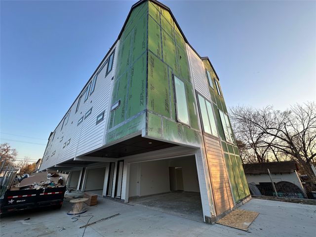 2247 Mail Avenue, Dallas, TX 75235