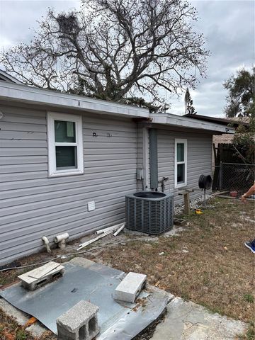 2440 WEBER STREET, Lakeland, FL 33801