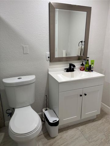 2440 WEBER STREET, Lakeland, FL 33801