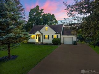 1653 Milner Drive, Beavercreek, OH 45432