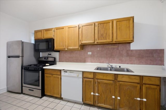 5432 S Drexel Avenue 2S, Chicago, IL 60615