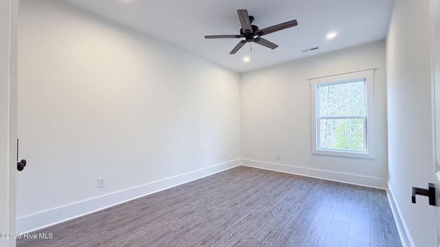 21 Little Creek Road, Castle Hayne, NC 28429