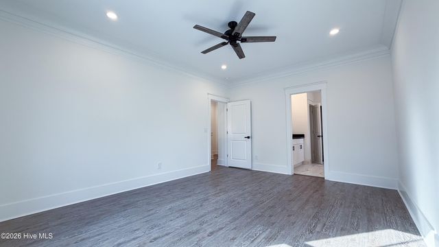 21 Little Creek Road, Castle Hayne, NC 28429