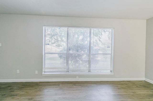 15406 Markwood Court, Houston, TX 77053