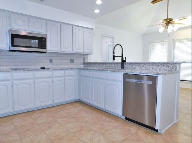 2105 Sonata Lane, Carrollton, TX 75007