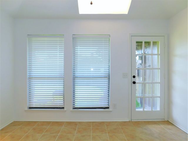 2105 Sonata Lane, Carrollton, TX 75007