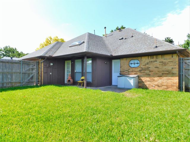 2105 Sonata Lane, Carrollton, TX 75007
