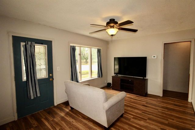 1525 Merrill Street, Beloit, WI 53511