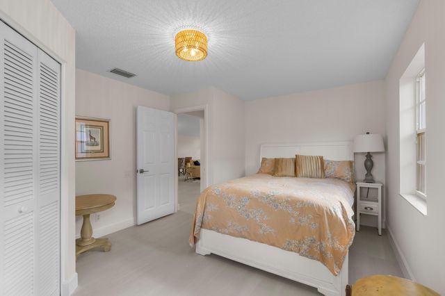 6153 Bay Isles Drive, Boynton Beach, FL 33437