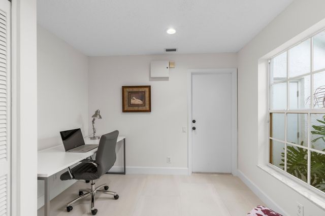 6153 Bay Isles Drive, Boynton Beach, FL 33437