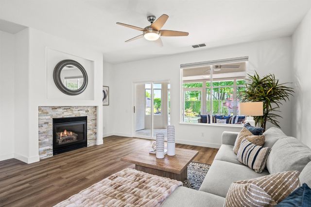 2604 Coldwater Ct, Rocklin, CA 95765