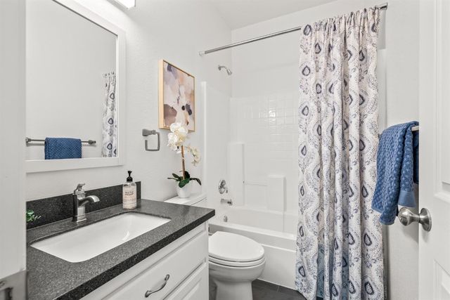 2604 Coldwater Ct, Rocklin, CA 95765