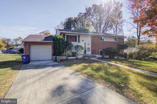 14105 PARKLAND DR, Rockville, MD 20853