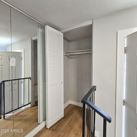 5725 N 44TH Lane, Glendale, AZ 85301