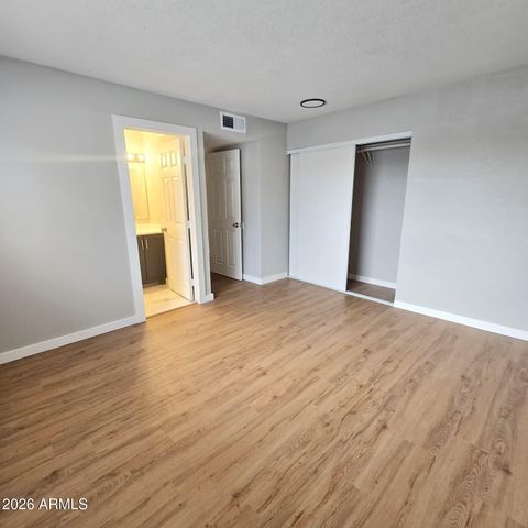 5725 N 44TH Lane, Glendale, AZ 85301