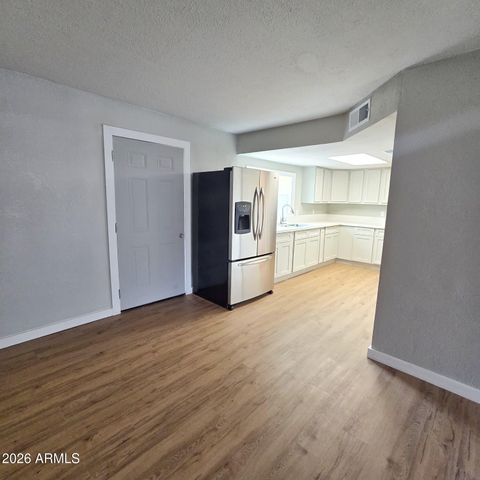 5725 N 44TH Lane, Glendale, AZ 85301