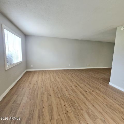 5725 N 44TH Lane, Glendale, AZ 85301