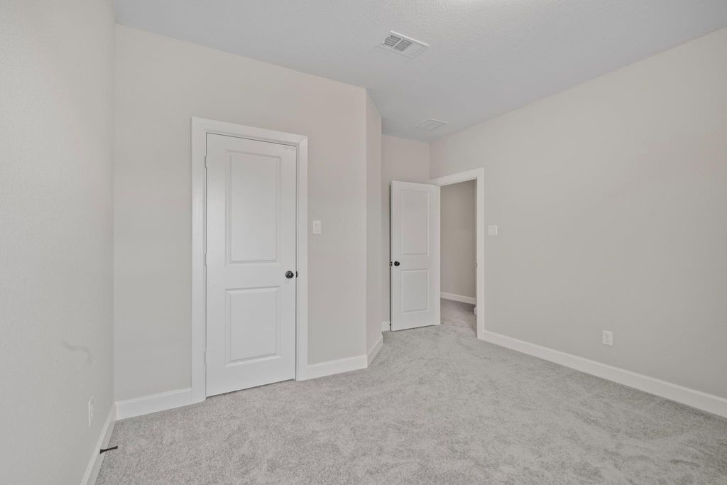 Image 40 of property listing at 1211 Morning Rose Drive, Missouri City, TX 77459