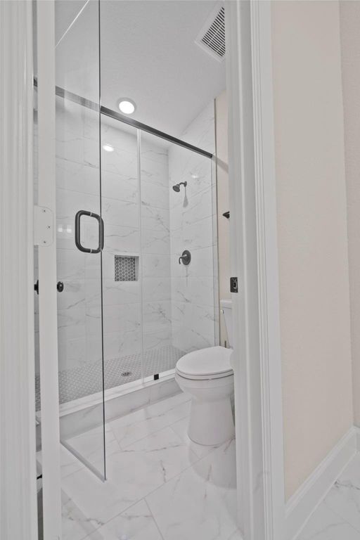 Image 45 of property listing at 1211 Morning Rose Drive, Missouri City, TX 77459