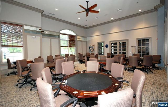 8 Quartz Way, Woodland Park, NJ 07424