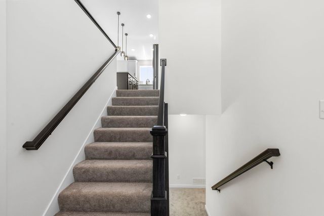 593 Sienna Drive, Watertown, MN 55388