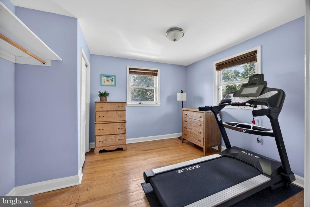 Image 30 of property listing at 18 S BEAUMONT AVE, Catonsville, MD 21228