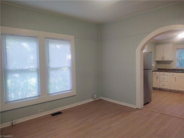 602 Raeford Avenue, Lexington, NC 27292