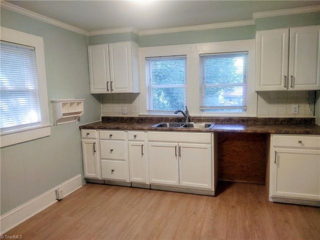 602 Raeford Avenue, Lexington, NC 27292