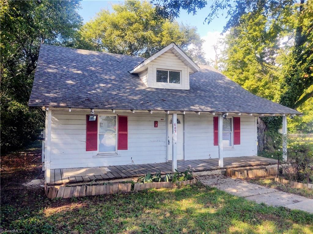 602 Raeford Avenue, Lexington, NC 27292