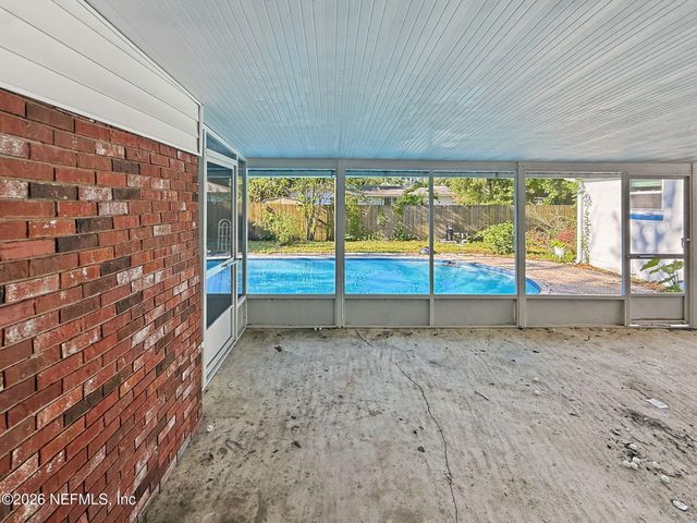 6614 LARNE Avenue, Jacksonville, FL 32244