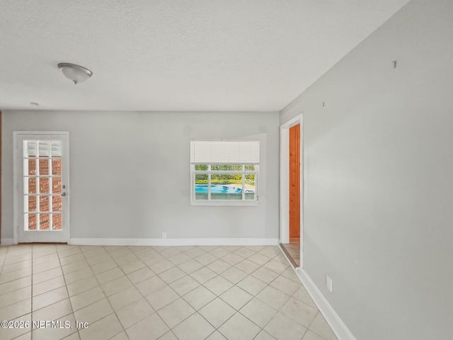 6614 LARNE Avenue, Jacksonville, FL 32244
